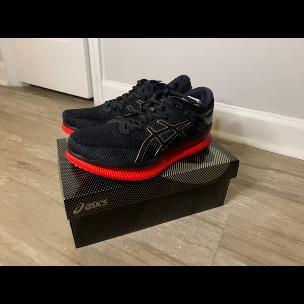 NWB ASICS Women’s MetaRide Running Shoe Size 10 - Picture 8 of 9